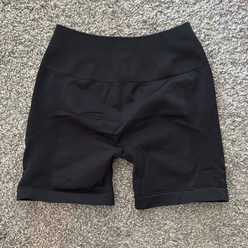 spandex shorts